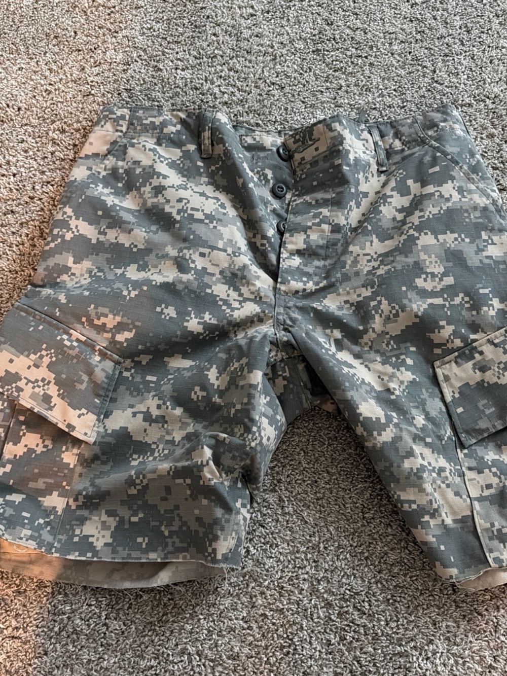 Men's Digital Camo Cargo Shorts - Gray